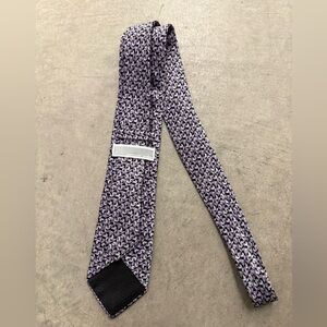 Michael Kors Lilac and Black Men’s Silk Tie